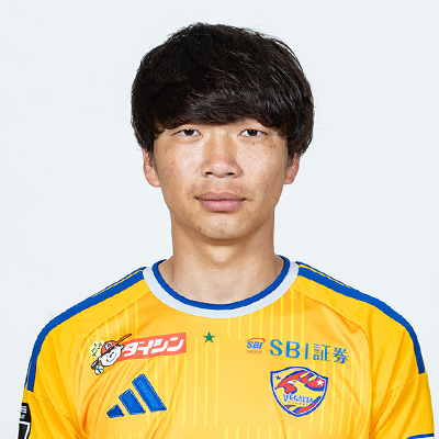 MF 鎌田 大夢の写真を紹介