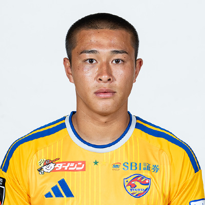 FW 安野 匠の写真を紹介