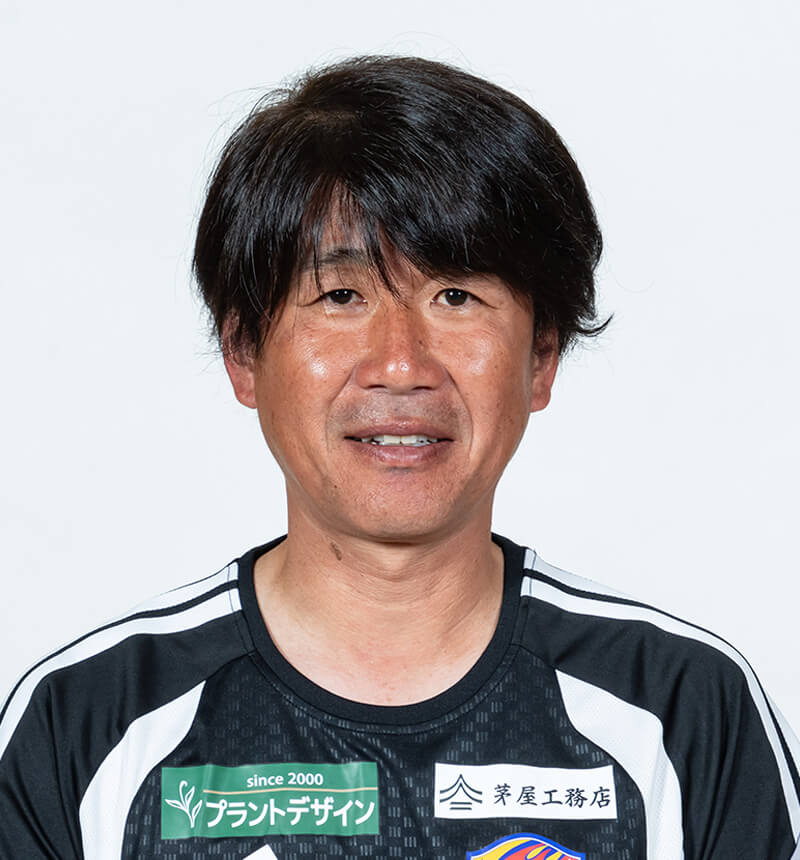 コーチ 今野 章の写真を紹介