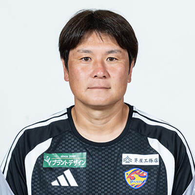 GKコーチ 植田 元輝の写真を紹介