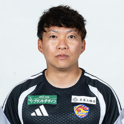 アナリスト兼コーチ 出口 拓馬の写真を紹介